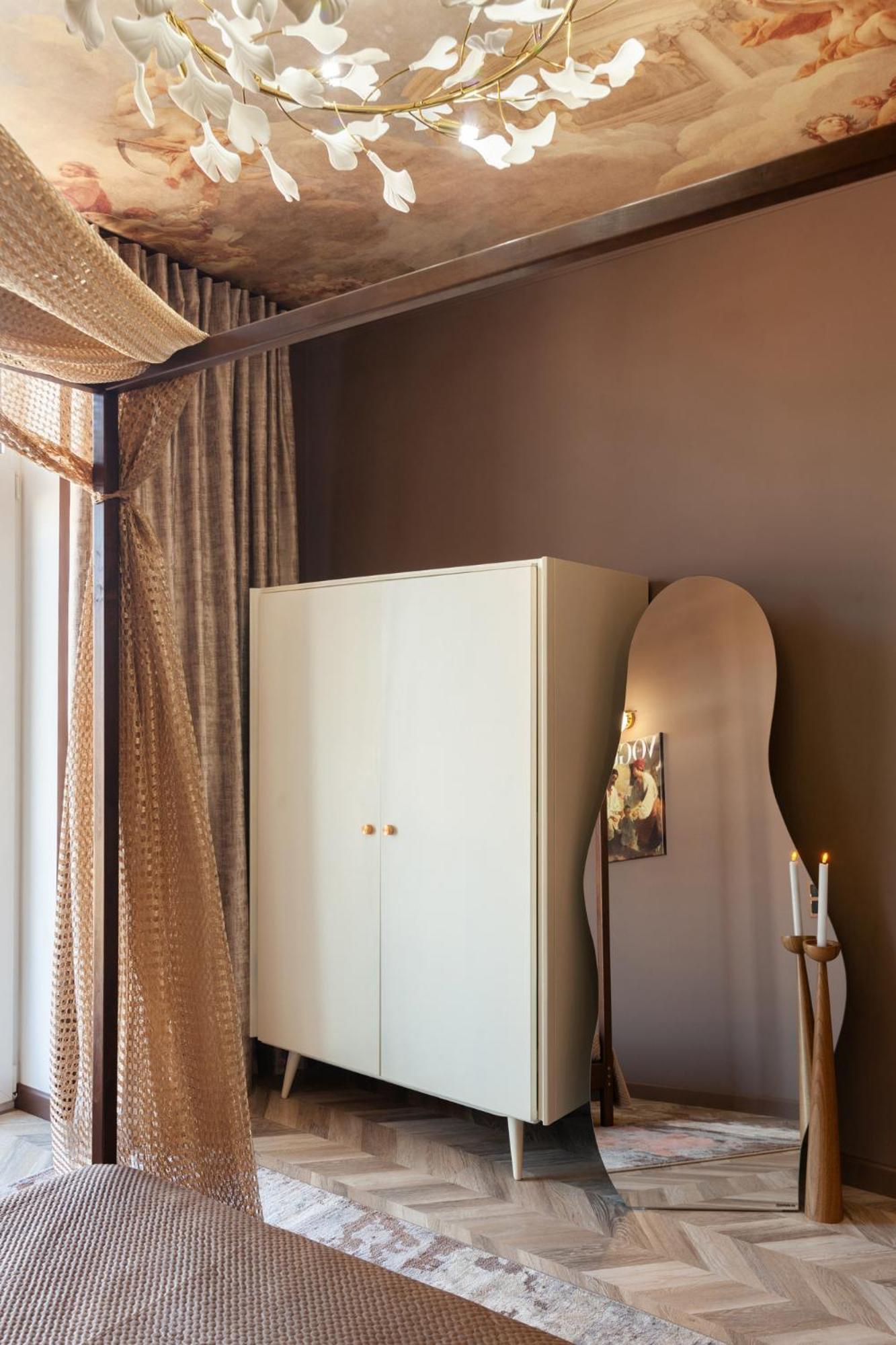 Royal Aparts Multi Lviv Exterior photo